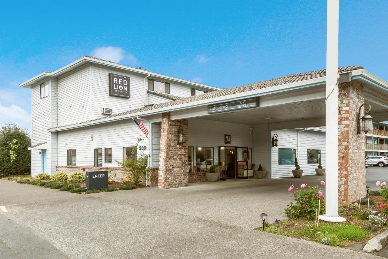Red Lion Inn & Suites Seaside Esterno foto